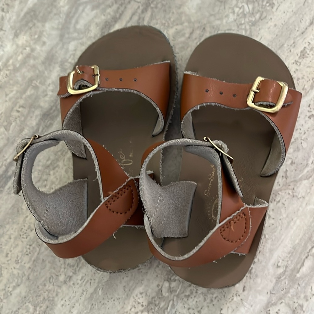 Saltwater sandals